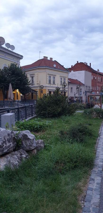 Belvárosi Apartman 2 Miskolc Exterior foto